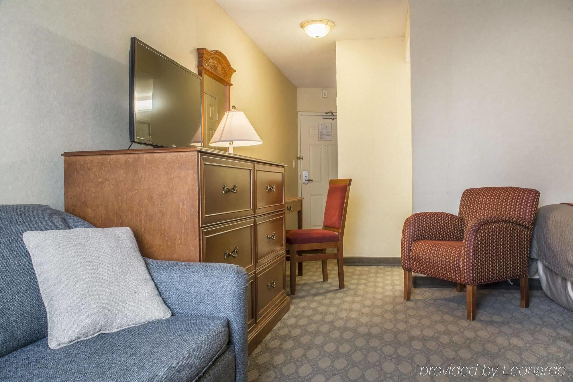 Comfort Inn Fallsview Ниагарски водопад Екстериор снимка