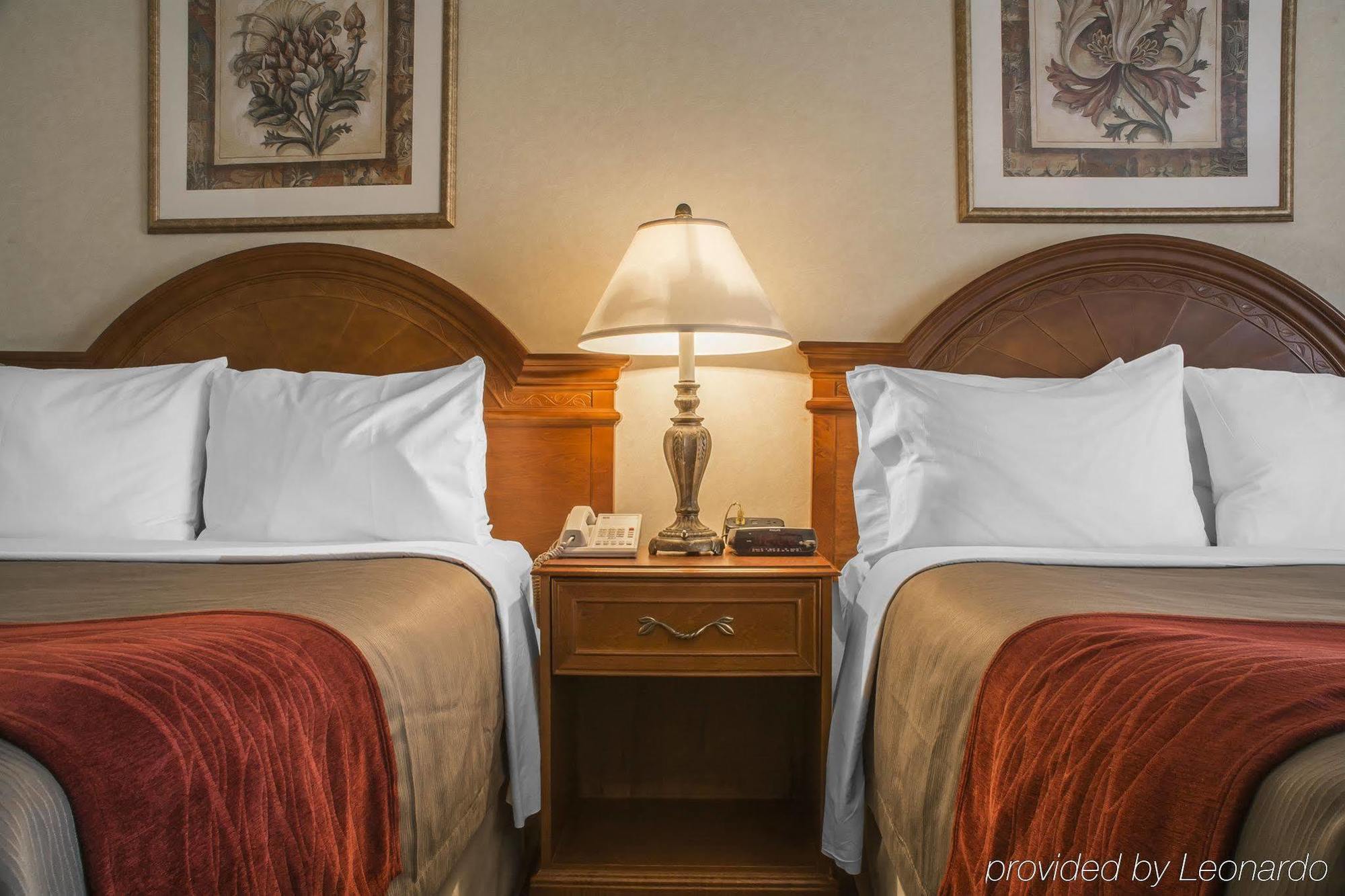 Comfort Inn Fallsview Ниагарски водопад Екстериор снимка