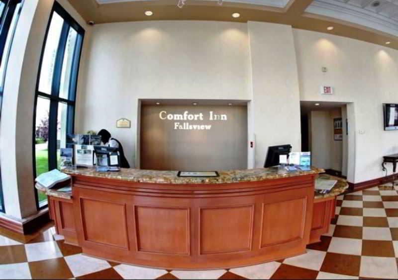 Comfort Inn Fallsview Ниагарски водопад Екстериор снимка